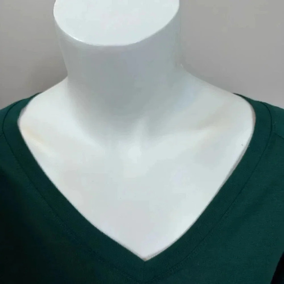 Torrid long sleeve v neck green T-shirt size 00-M/L - Picture 7 of 9